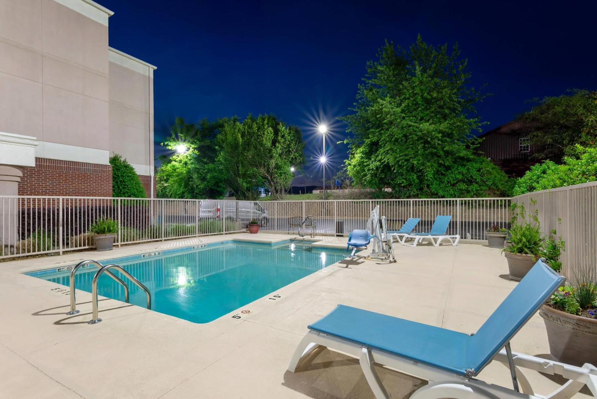 Comfort I-20 Exit 188 Hotel 3*