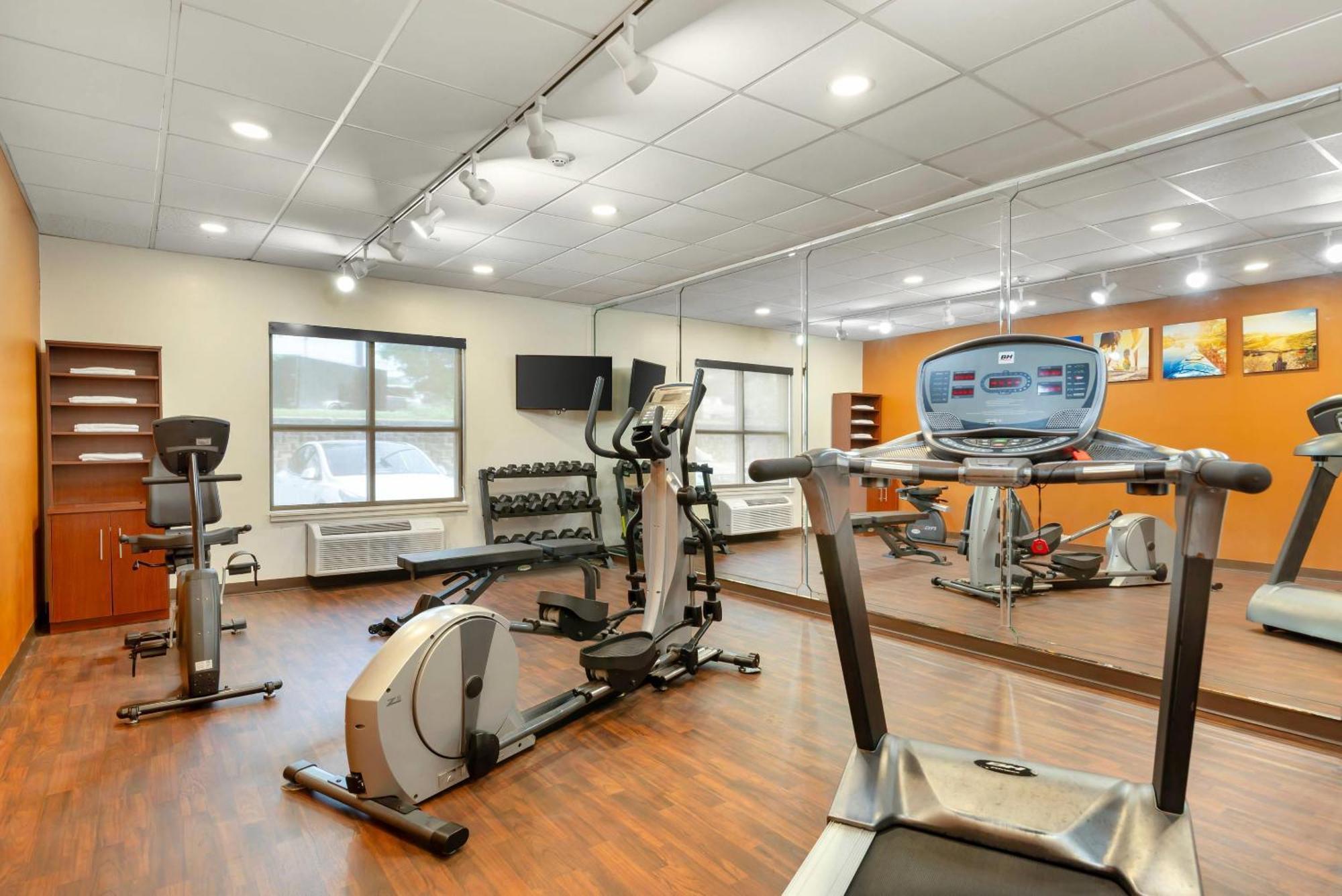 Comfort I-20 Exit 188 Hotel 3*