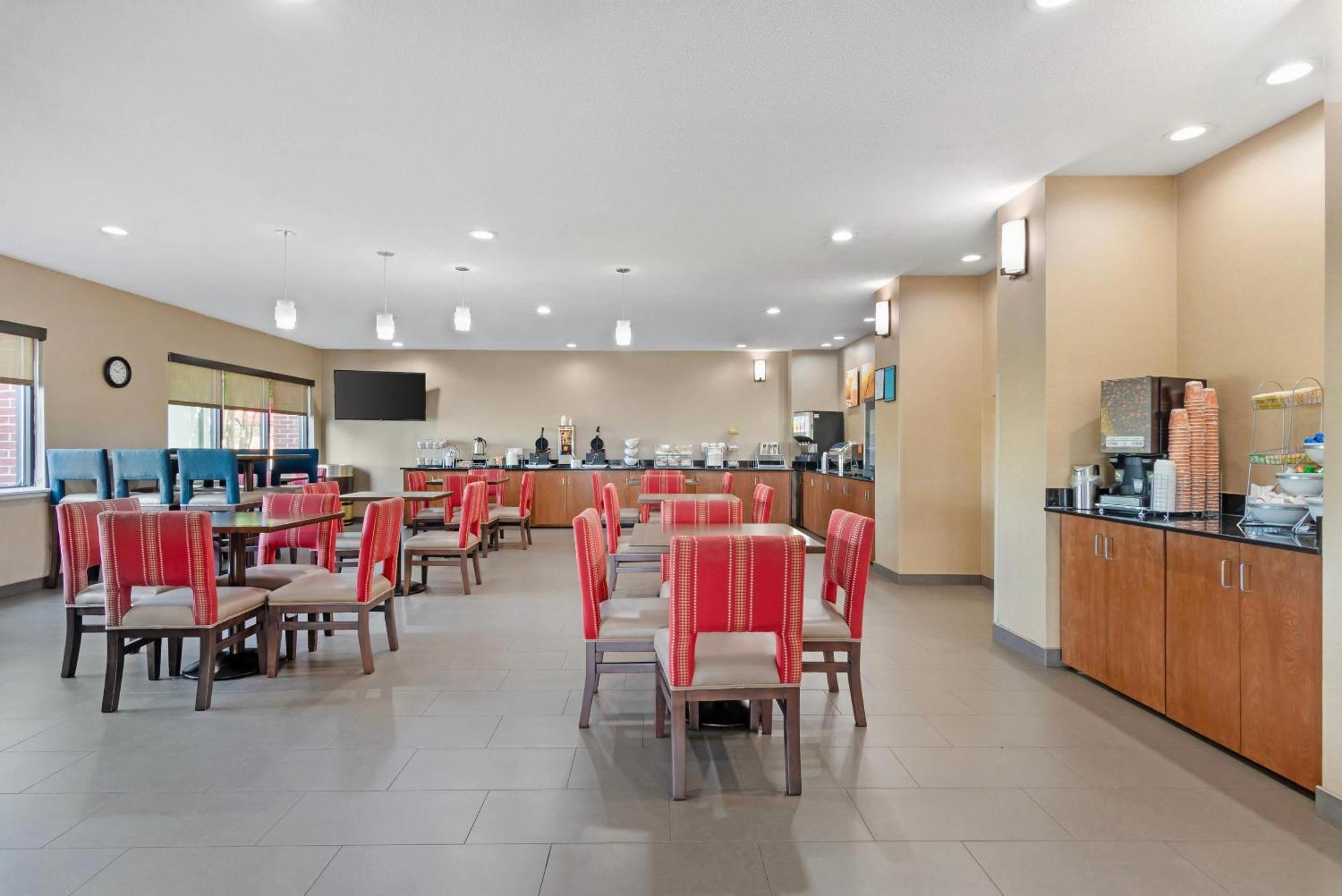Hotel Comfort I-20 Exit 188 Oxford